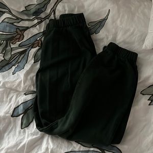Dark green brandy melville sweatpants